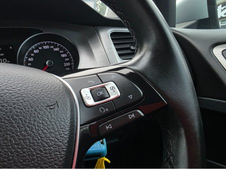 2015 Volkswagen Golf - thumbnail 18