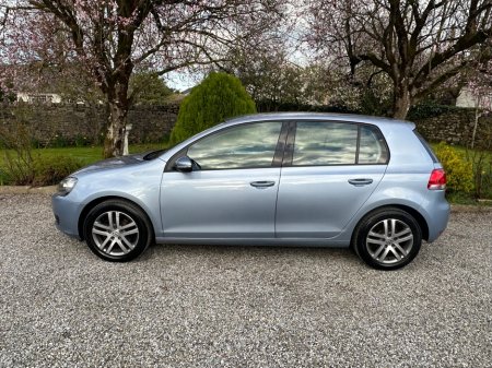 2011 Volkswagen Golf - thumbnail 5