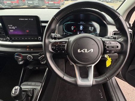 2024 Kia Stonic 1.0P 242 5 YEARS KIA WARRANTY! ONE OWNER FROM NEW! SHOWROOM CONDITION! Reversing Camera, Lane Departure Warning, Multi-Function Steering Wheel, €23,900 thumbnail