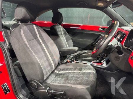 2019 Volkswagen Beetle - thumbnail 13