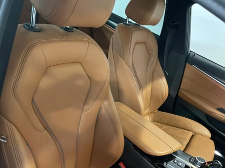 2022 BMW 5 Series - thumbnail 6