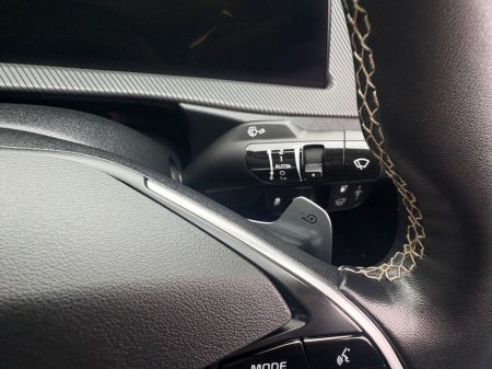 2022 Kia EV6 - thumbnail 14