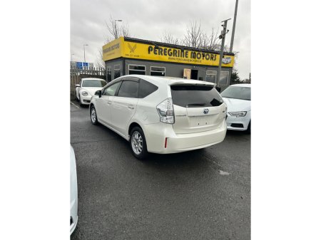2014 Toyota Prius  €13,950 thumbnail