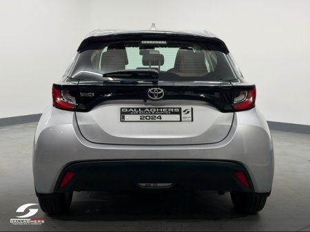 2024 Toyota Yaris - thumbnail 8