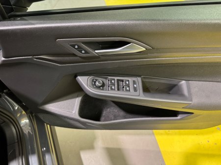 2022 Volkswagen Golf - thumbnail 18