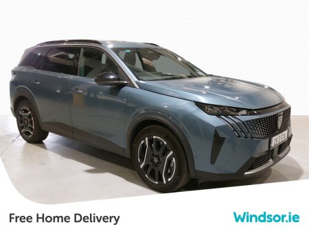 2026 Peugeot 5008 BEV 73kwh 210hp Allure €52,645
