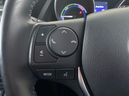 2016 Toyota Auris - thumbnail 12