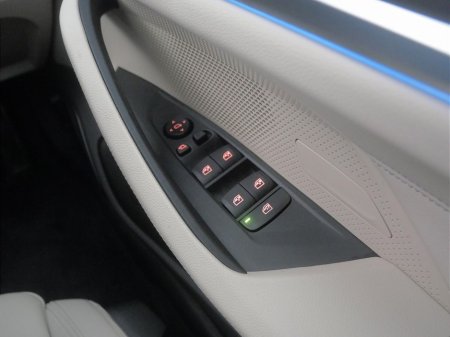 2025 BMW i4 eDrive35 M Sport €64,900 thumbnail