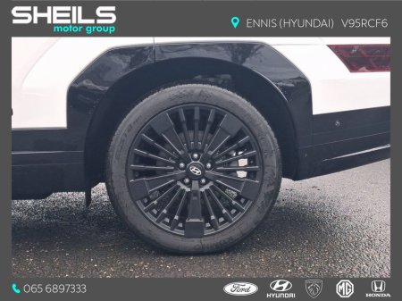 2025 Hyundai Santa Fe 1.6 PHEV 4WD Premium Calligraphy €66,950 thumbnail