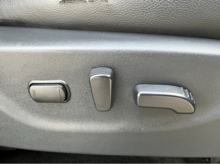 2018 Nissan Navara 2.3 DCI TEKNA D/C MANUAL //NO VAT//HIGH SPEC//FULL LEATHER HEATED SEATS//KEYLESS ENTRY//360 PARKING CAMERAS//SAT NAV// €21,950 thumbnail