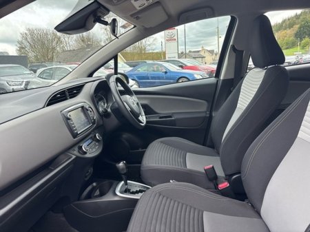 2017 Toyota Yaris - photo 6