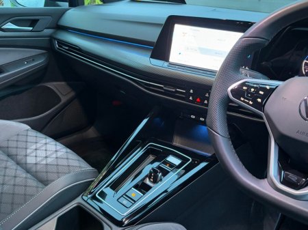 2023 Volkswagen Golf - thumbnail 19