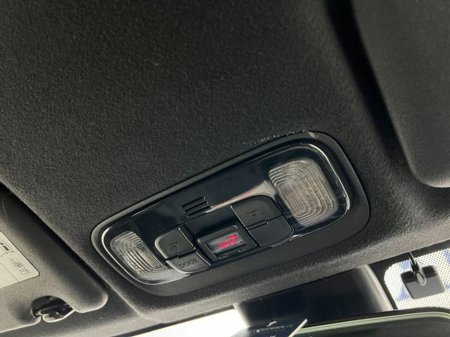 2021 Toyota Yaris - thumbnail 33