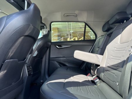 2025 Kia Niro - thumbnail 4