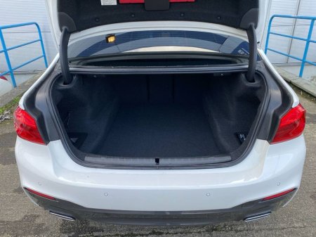 2018 BMW 5 Series 523d M-SPORT 2.0 AUTO // POWERED HALF ALCANTARA M-SPORT SEATS // 360 DEGREE REVERS CAMERA // DIGITAL CLUSTER €26,900 thumbnail