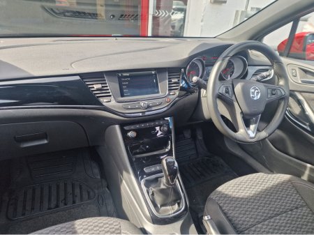 2017 Opel Astra - thumbnail 28