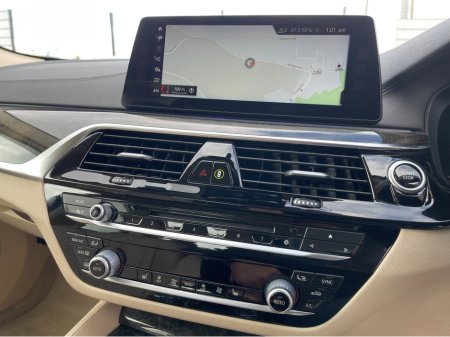 2018 BMW 5 Series - thumbnail 18