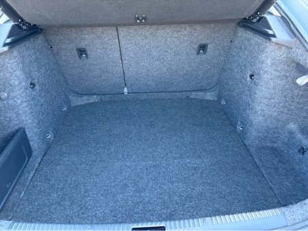 2016 Skoda Octavia - thumbnail 5