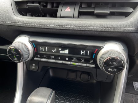 2021 Toyota Rav4 - thumbnail 17