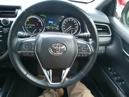 2020 Toyota Camry 2.5 Camry Hybrid €26,950 thumbnail