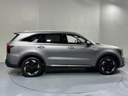2024 Kia Sorento - thumbnail 8