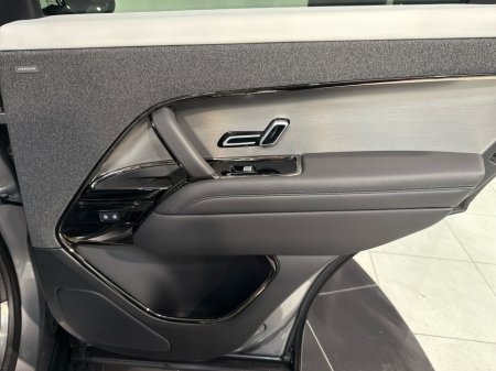 2024 Land Rover Range Rover Sport *N1 Commercial 2 Seat Diesel* Dynamic SE thumbnail