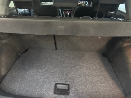 2018 Volkswagen Polo - thumbnail 4