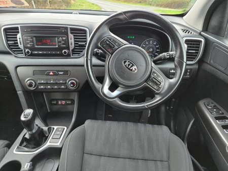 2017 Kia Sportage - thumbnail 13