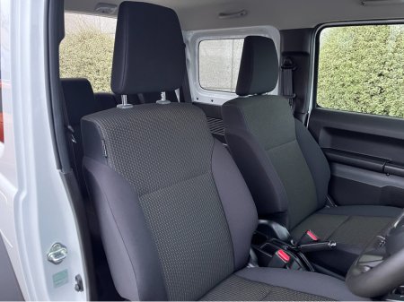 2025 Suzuki Jimny SIERRA 4 SEAT AUTOMATIC 1.5 PETROL  //HIGH SPEC//BRAND NEW//DELIVERY MILES//HEATED SEATS//KEYLESS ENTRY// €37,950 thumbnail