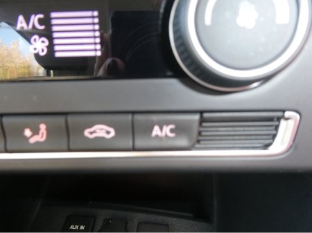 2015 Volkswagen Polo WITH NCT €10,650 thumbnail