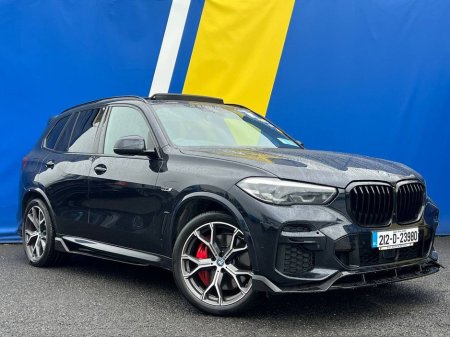 2021 BMW X5 XDRIVE45E M-SPORT COMPETITION * HUGE SPEC * // OPENING PAN ROOF // LEATHER M-SPORT HEATED SEATS // BRAND NEW XM 22