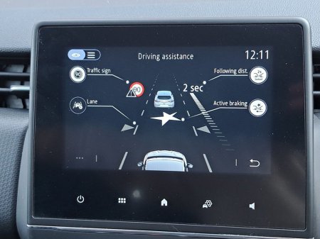 2020 Renault Clio - thumbnail 23