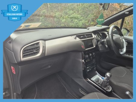 2017 Citroen DS3 / 2017 / 1.2 PETROL / MANUAL €7,499 thumbnail