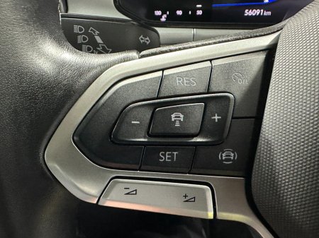 2025 Volkswagen T-Roc - thumbnail 17