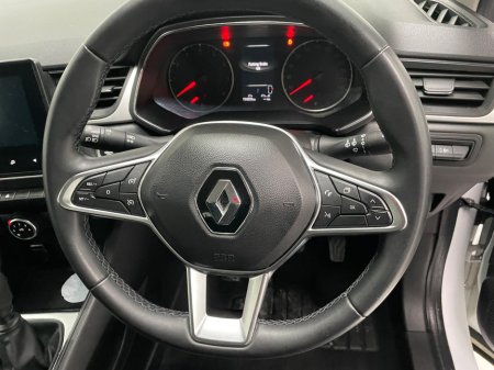 2022 Renault Captur - thumbnail 11