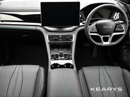 2025 BYD Seal U Comfort Dm-I PHEV Auto €41,888 thumbnail