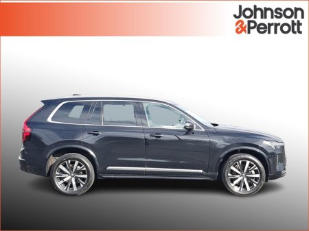 2025 Volvo XC90 T8 455bhp AWD PHEV Core €79,900 thumbnail