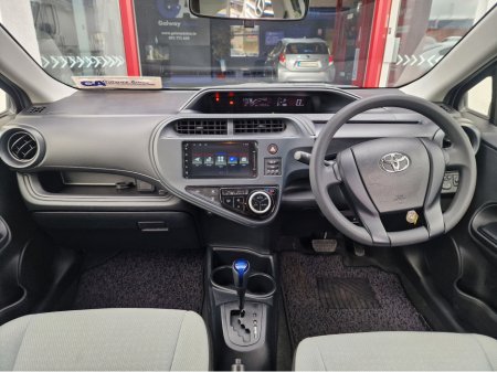 2017 Toyota Aqua - thumbnail 26