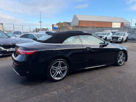 2017 Mercedes-Benz E Class - thumbnail 31