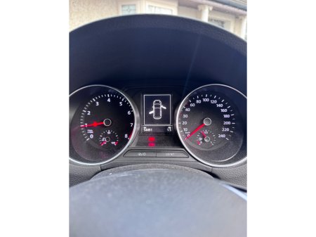 2015 Volkswagen Polo CROSS 1.2 TSI 90HP MANUAL 5SPEED 5DR €11,950 thumbnail