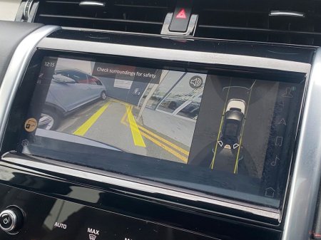 2022 Land Rover Discovery Sport P300e HSE R-Dynamic Auto (PHEV) €41,900 thumbnail