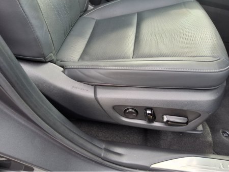 2023 Lexus NX 450 h+ - thumbnail 11