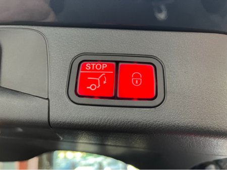 2023 Mercedes-Benz EQB - thumbnail 8