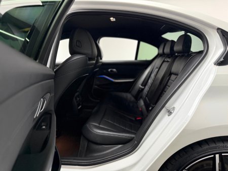 2019 BMW 3 Series 320D M SPORT €27,990 thumbnail