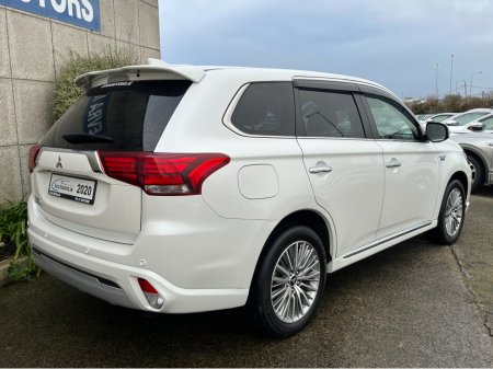 2020 Mitsubishi Outlander 4WD G PLUS AUTOMATIC PLUG IN HYBRID 2.4 PETROL //HIGH SPEC//LOW MILES//HALF LEATHER HEATED SEATS//ELECTRIC DRIVERS SEAT//HEATED STEERING WHEEL// €24,950 thumbnail