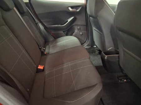 2017 Ford Fiesta - thumbnail 9