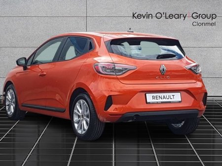 2025 Renault Clio Evolution TCe 90 E6E €23,900