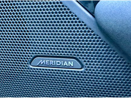 2025 Land Rover Range Rover Velar DYNAMICS PANORAMIC ROOF thumbnail