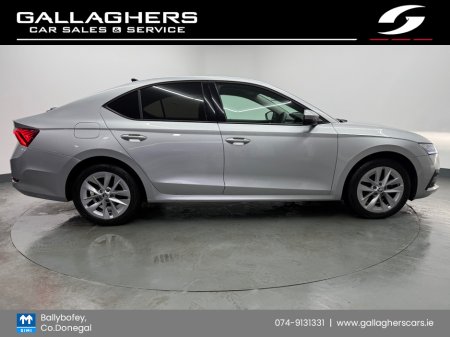2024 Skoda Octavia (241) AMBITION 2.0 TDI €29,995 thumbnail