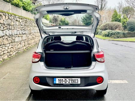 2019 Hyundai i10 DELUXE 4DR AUTO!!ONLY 11K MILES €14,950 thumbnail